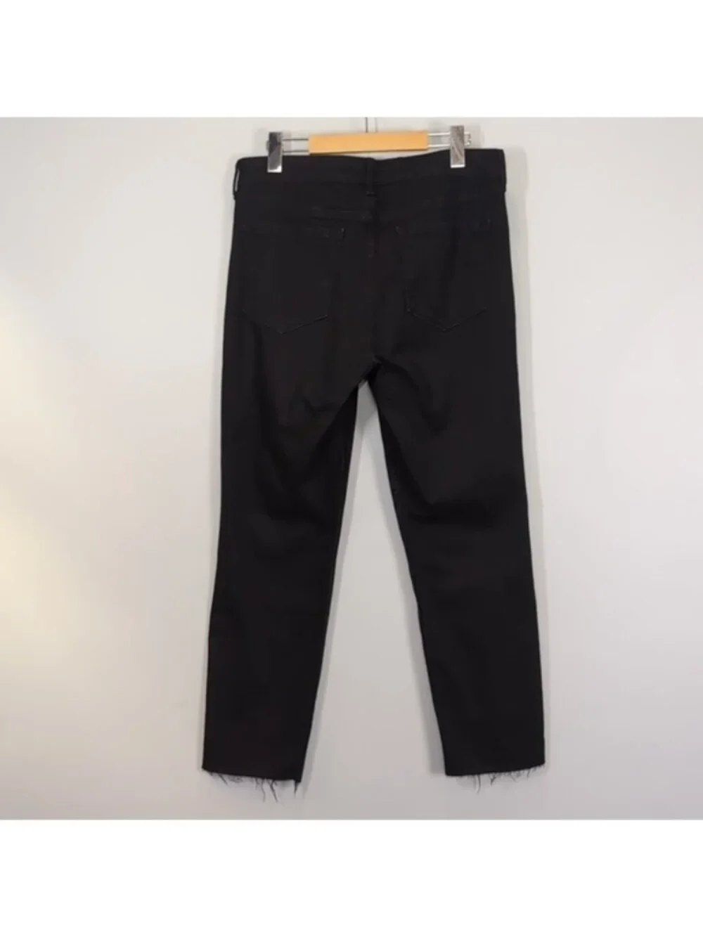 Old Navy Power Straight Jeans Womens Size 12 Black Cut Off Ankle Length Denim